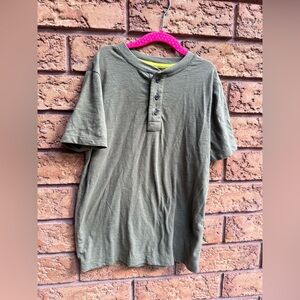 ▪️10/$25- Old Navy Cotton‎ Blend Henley T-Shirt